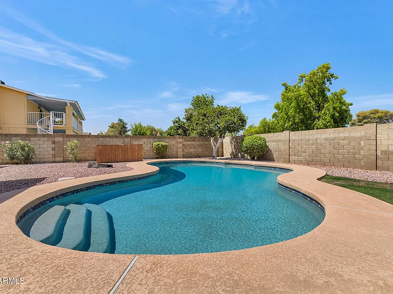 18408 N 46th Dr — Photo 38
