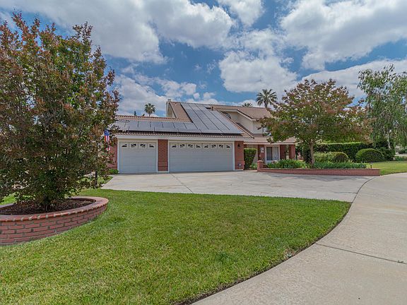 2nd image of 329 Jesse Way