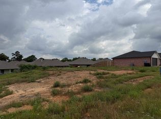 Mia Ln, Longview, TX 75604