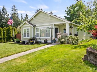 2201 26th St, Anacortes, WA 98221