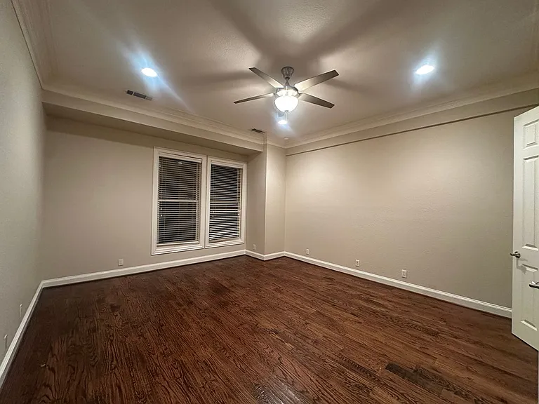11351 Hilltop Rd — Photo 14