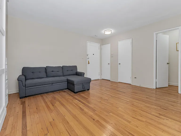 67-30 Dartmouth St #2G — Photo 5