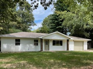 6046 Westwood Rd, Monett, MO 65708