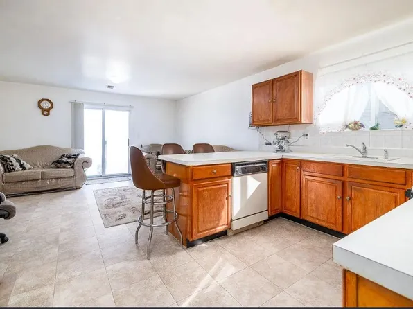 51 Georgetown Lane image 7 of 15