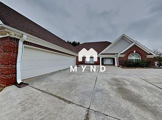 135 Shadow Lake Dr, Conyers, GA 30094