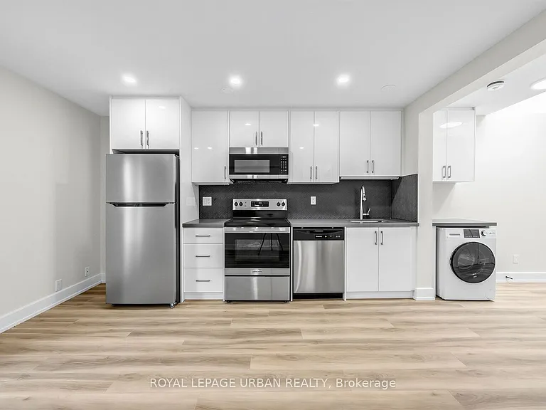 851 Danforth Ave #A — Photo 4