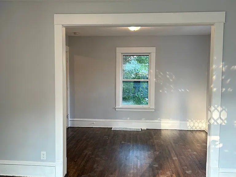 2245 Johnson St NE — Photo 3