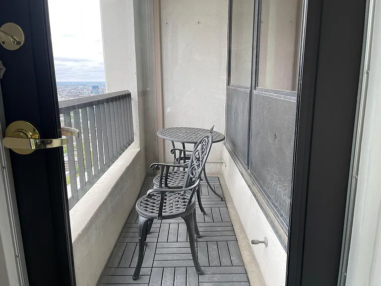 1030 N State St #36K — Photo 10