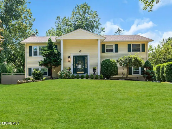 28 Roosevelt Street, Freehold, NJ 07728