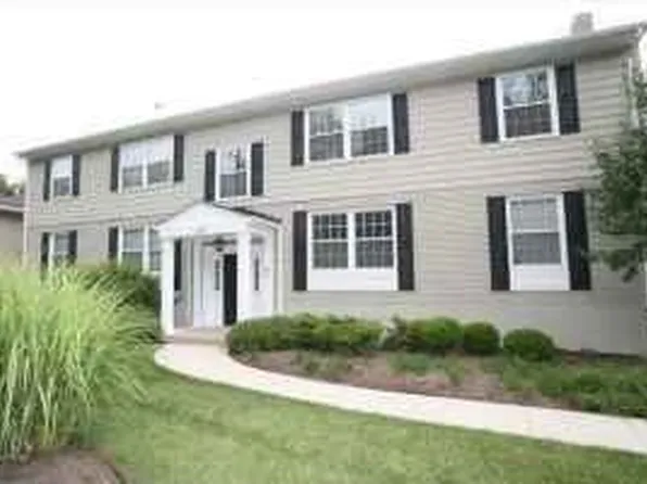 3695 Erie Ave Unit A, Cincinnati, OH 45208