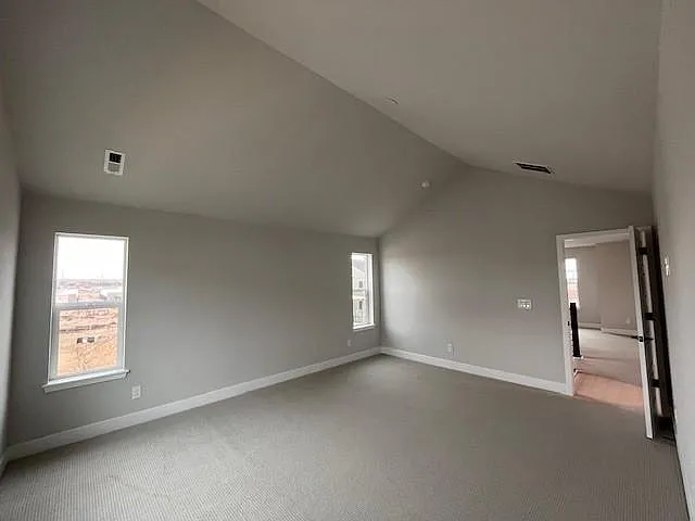 369 Fox Ln — Photo 11