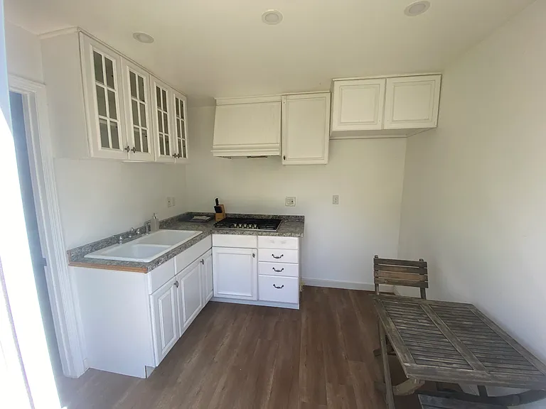 1851 Magnolia Ave #1/2 — Photo 9