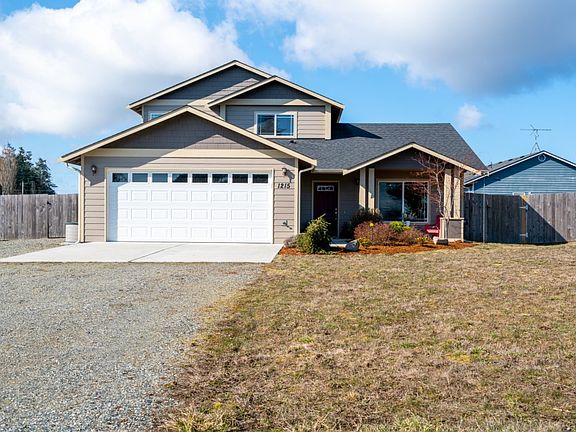 2nd image of 1215 Eagle Crest Dr