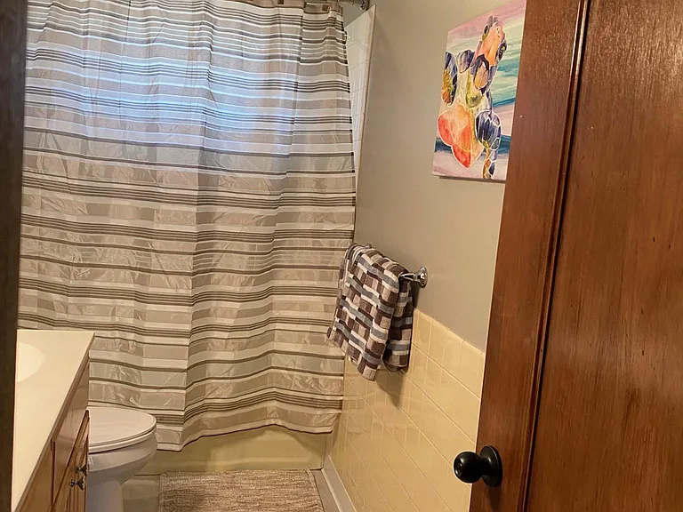 915 Oakcrest St #16 — Photo 12