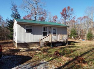 156 Wentland Dr, Deer Lodge, TN 37726
