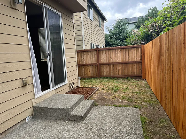 1714 Craig Rd SE — Photo 24