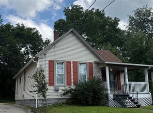 517 Brown St, Akron, OH 44311