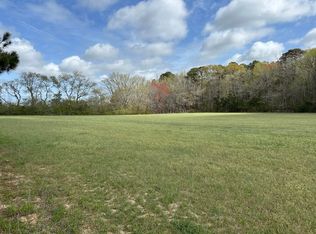 31379 Boggs Rd, Painter, VA 23420