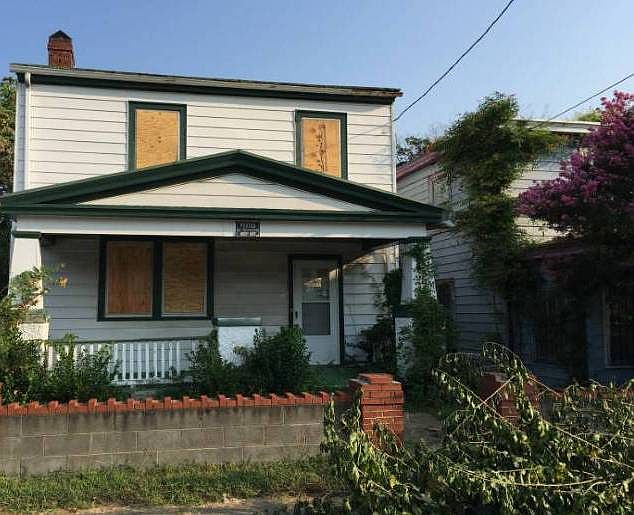 2nd image of 325 St Matthew St