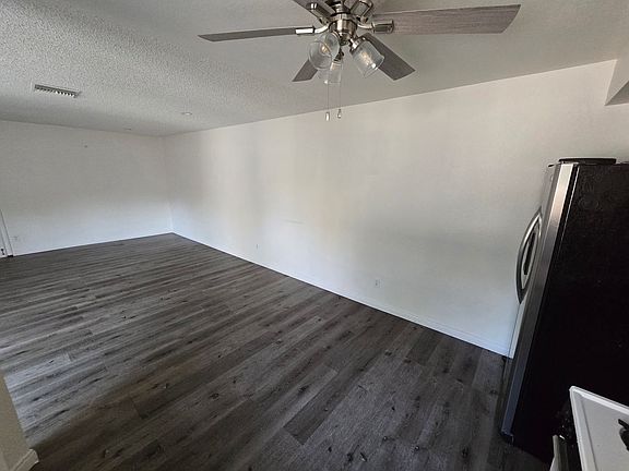 4th image of 1800 E Arizona St