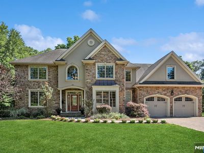 130 Durie Ave, Closter, NJ, 07624