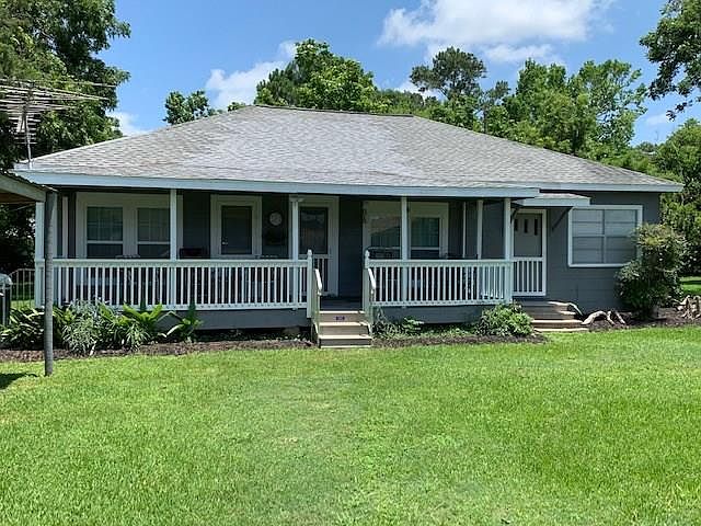 1st image of 818 1/2 E Brazos Ave