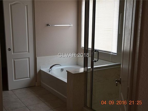 5th image of 6144 Ozark Hike St