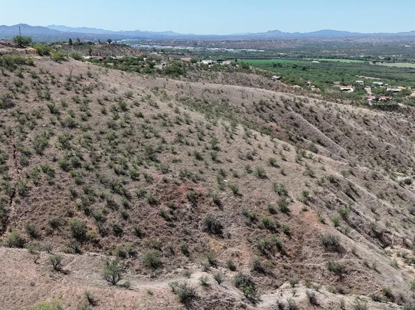 329 Camino Caballo, Rio Rico, AZ 85648