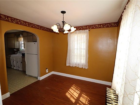 4th image of 5610 Kies Ave