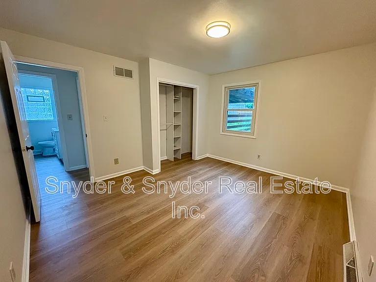 1173 Dayton St — Photo 9