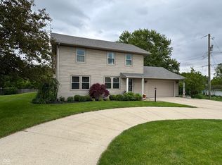1116 N Spencer St, Rushville, IN 46173