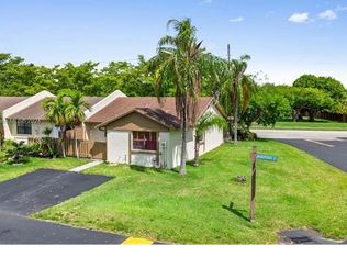1489 Woodpecker St, Homestead, FL 33035