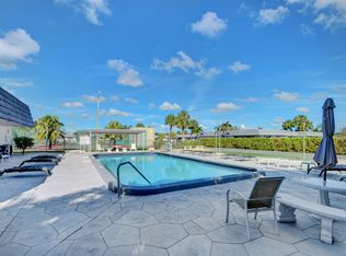 2886 Fernley Dr E APT 7, West Palm Beach, FL 33415