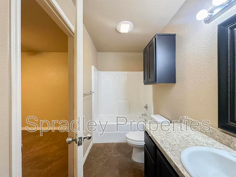 1562 Vani Ct — Photo 12