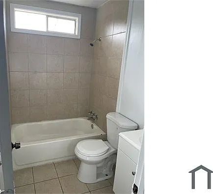 891 Grange Ct SE — Photo 3