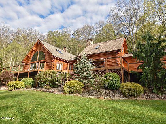 5th image of 3597 E Valley Rd
