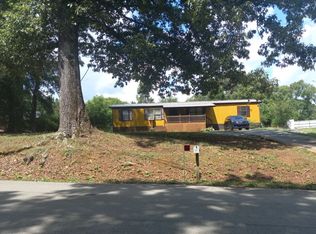 90 Berry Rd, Cedartown, GA 30125