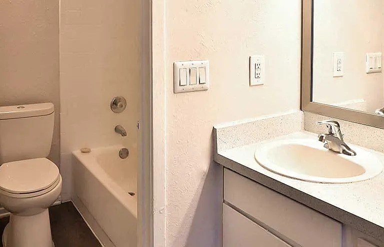 Ridgewood Preserve Apartment Homes — Photo 17