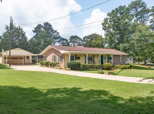 205 Twin Lakes Ave, Opelika, AL 36801
