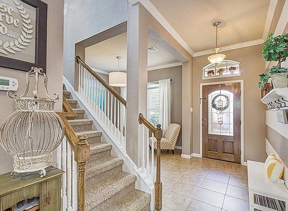 4th image of 2409 San Fernando Ct
