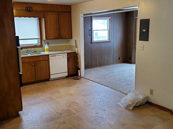 4th image of 1712 N 30th St