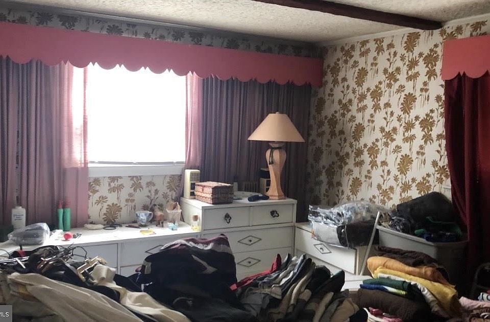 1st image of 1721 Arena Dr