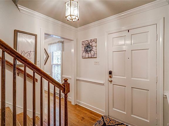 4th image of 2860 Brixham Dr