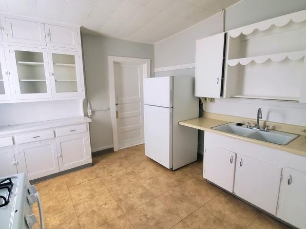1105 E 5th St #5