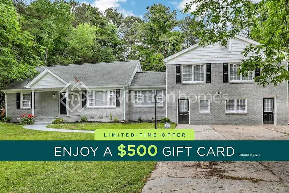 2465 Hogan Rd East Point, GA 30344 — Photo 1