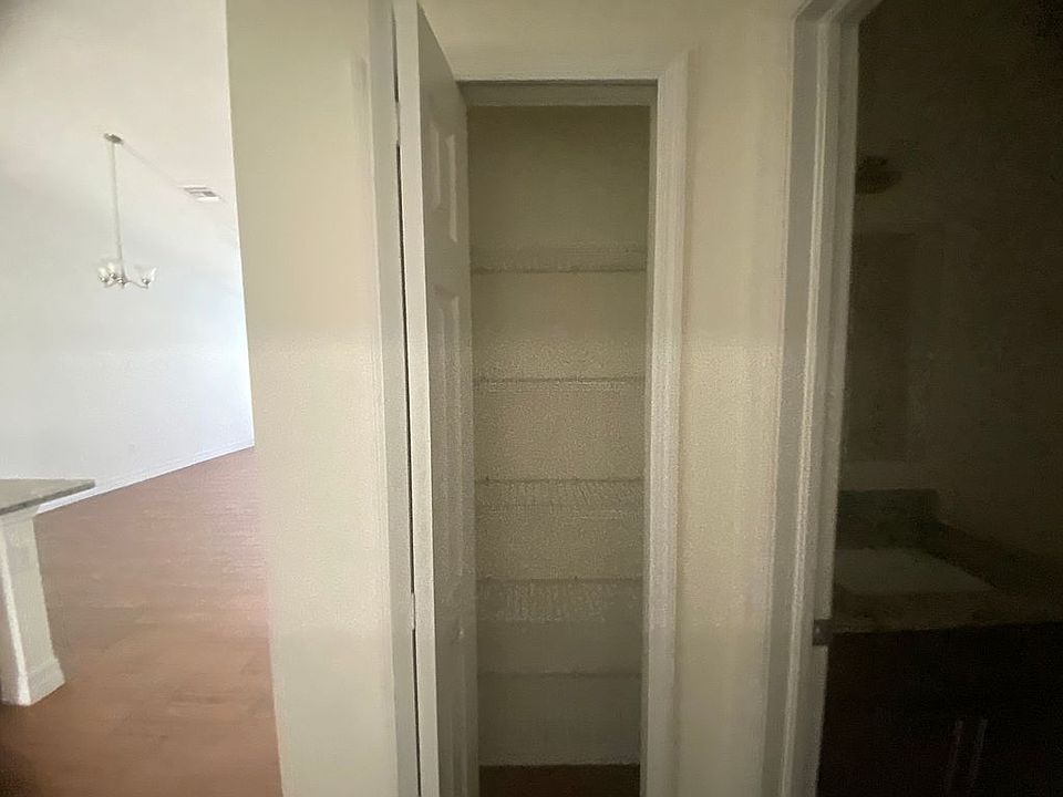1st image of 1128/1130 Gordon Ave S Unit 7