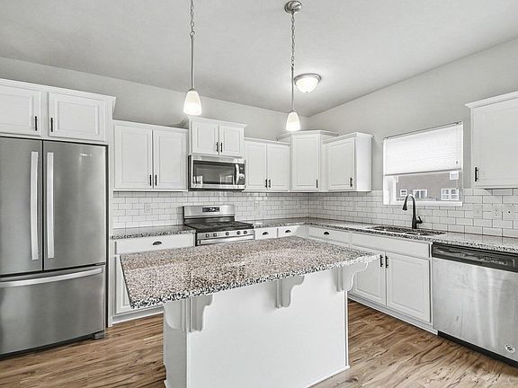 4th image of 6677 Dutton Trail Dr SE