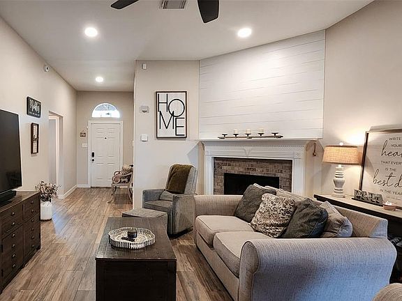 5th image of 21231 Woodland Green Dr