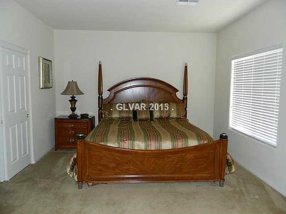 4th image of 275 Echo Dell Ct