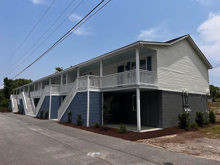 930 Battery Ave — Photo 13